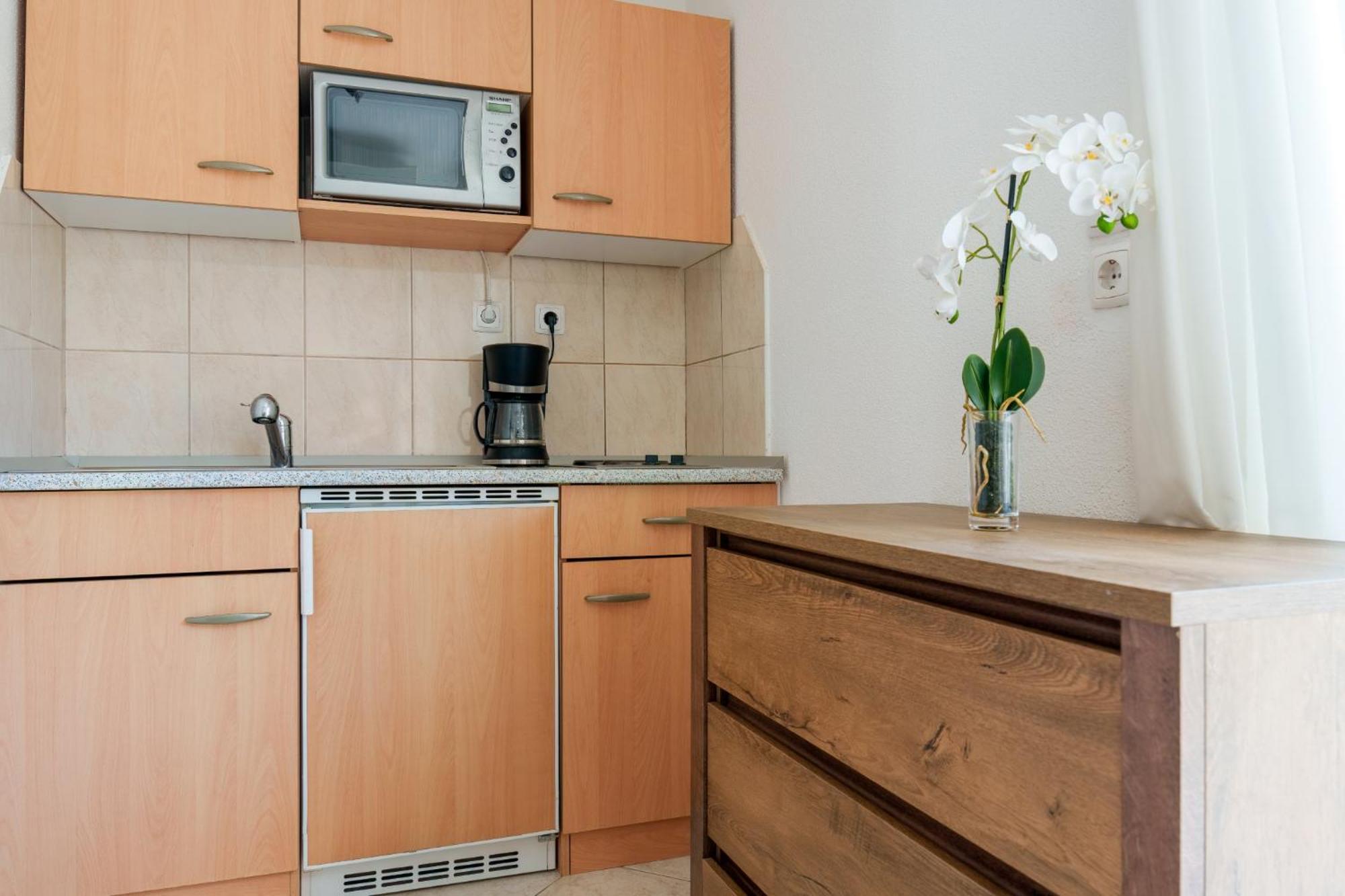Studios Ruza Baška Voda Dış mekan fotoğraf
